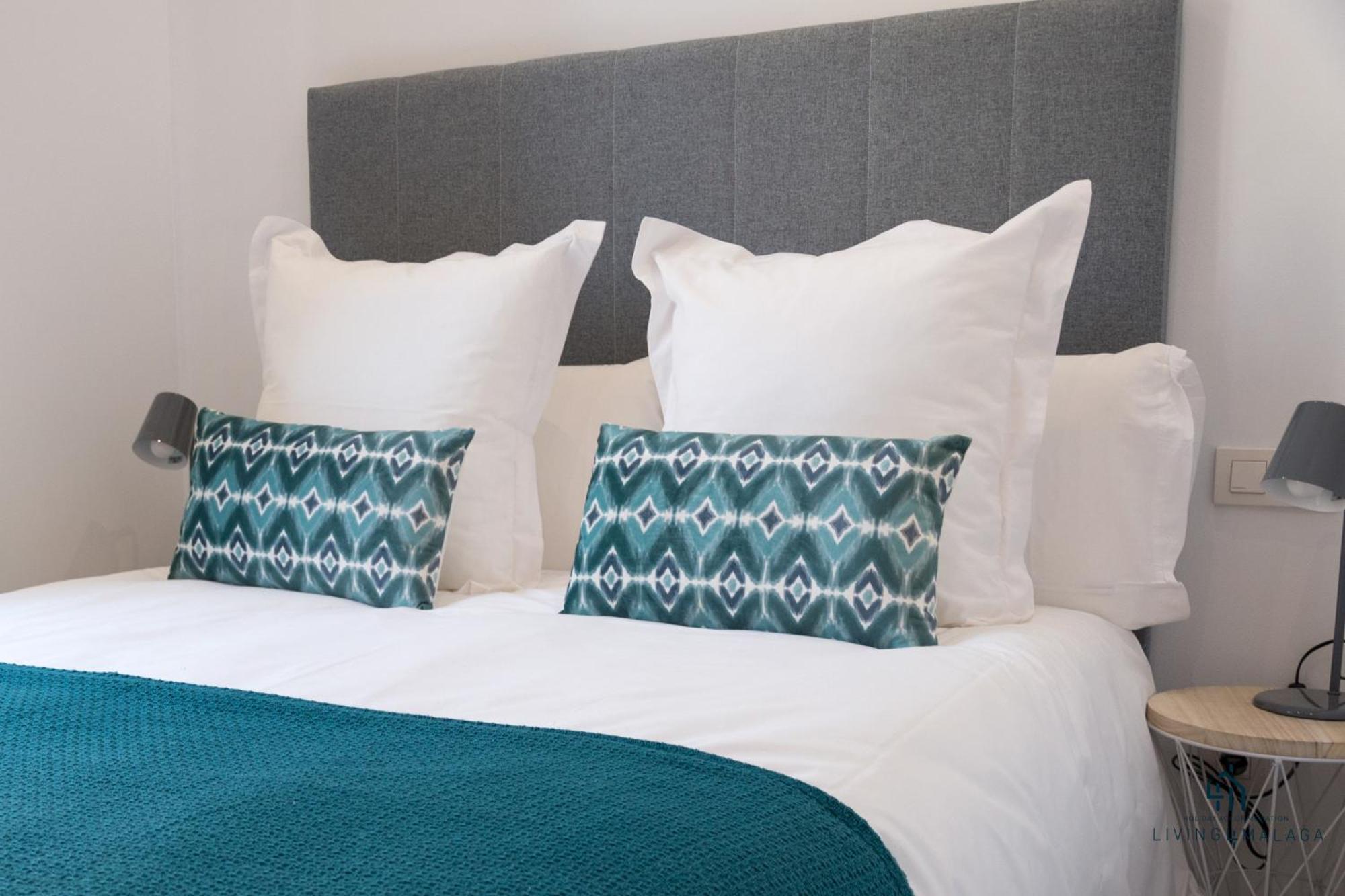 Appartamento Living4Malaga Blue Bay Esterno foto