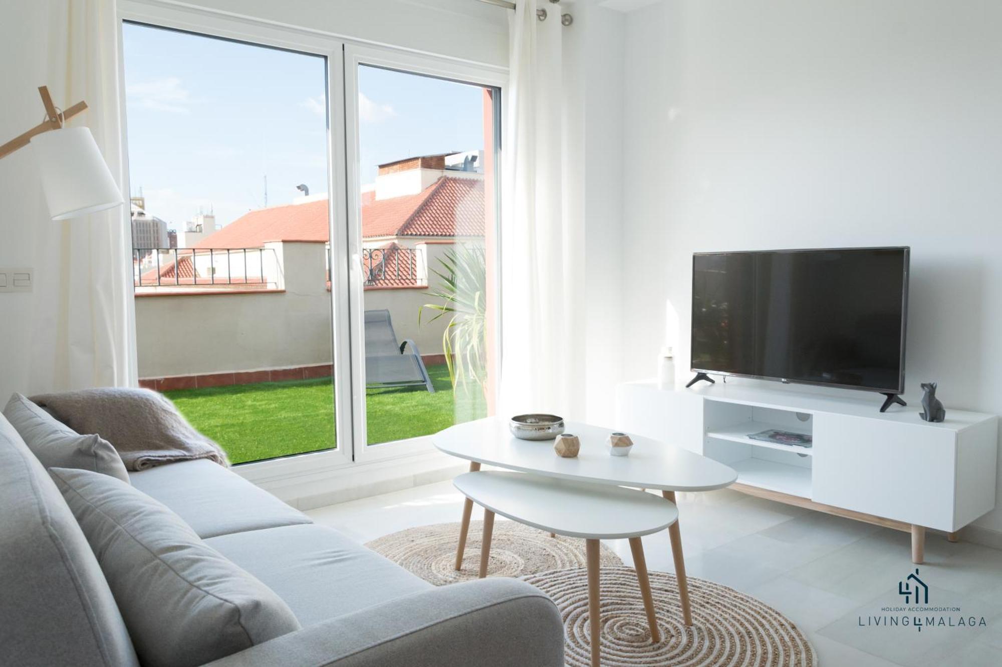 Appartamento Living4Malaga Blue Bay Esterno foto
